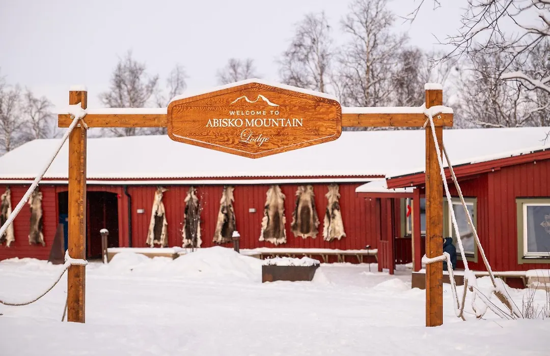 Abisko Mountain Lodge-1